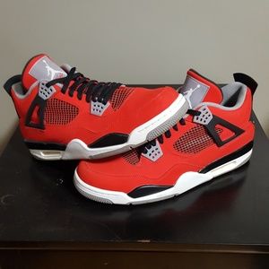 Jordan 4 toro sz. 13